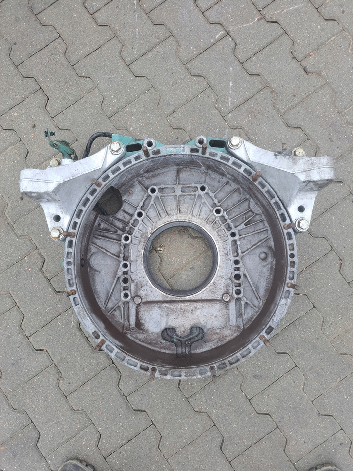 VOLVO OBUDOWA SPRZĘGŁA KOŁA ZAMACHOWEGO VOLVO FM FH D12D RENAULT MAGNUM DXI 12 - Двигатель и запчасти для Грузовиков: фото 1 VOLVO OBUDOWA SPRZĘGŁA KOŁA ZAMACHOWEGO VOLVO FM FH D12D RENAULT MAGNUM DXI 12 - Двигатель и запчасти для Грузовиков: фото 1