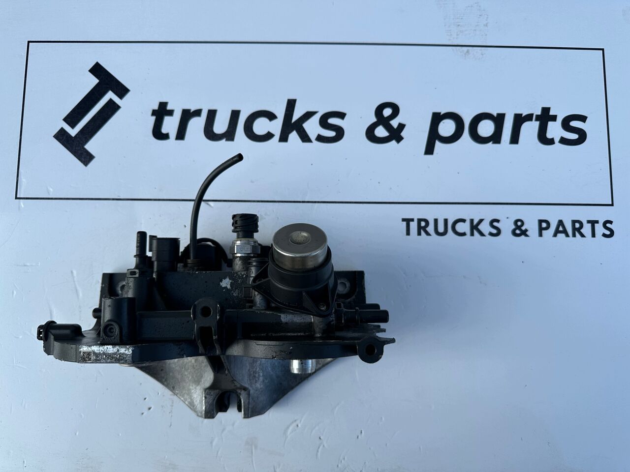 VOLVO PODSTAWA FILTRÓW PALIWA RENAULT GAMA T C K RANGE VOLVO FH 4 FM 4 23099635 - Двигатель и запчасти для Грузовиков: фото 1 VOLVO PODSTAWA FILTRÓW PALIWA RENAULT GAMA T C K RANGE VOLVO FH 4 FM 4 23099635 - Двигатель и запчасти для Грузовиков: фото 1