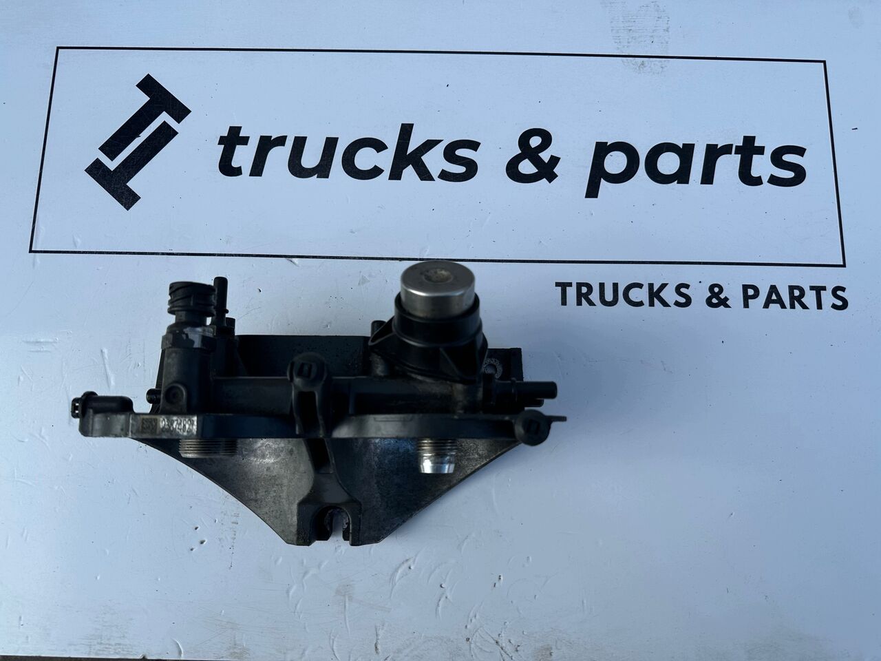 VOLVO PODSTAWA FILTRÓW PALIWA RENAULT GAMA T C K RANGE VOLVO FH 4 FM 4 23874821 - Двигатель и запчасти для Грузовиков: фото 1 VOLVO PODSTAWA FILTRÓW PALIWA RENAULT GAMA T C K RANGE VOLVO FH 4 FM 4 23874821 - Двигатель и запчасти для Грузовиков: фото 1