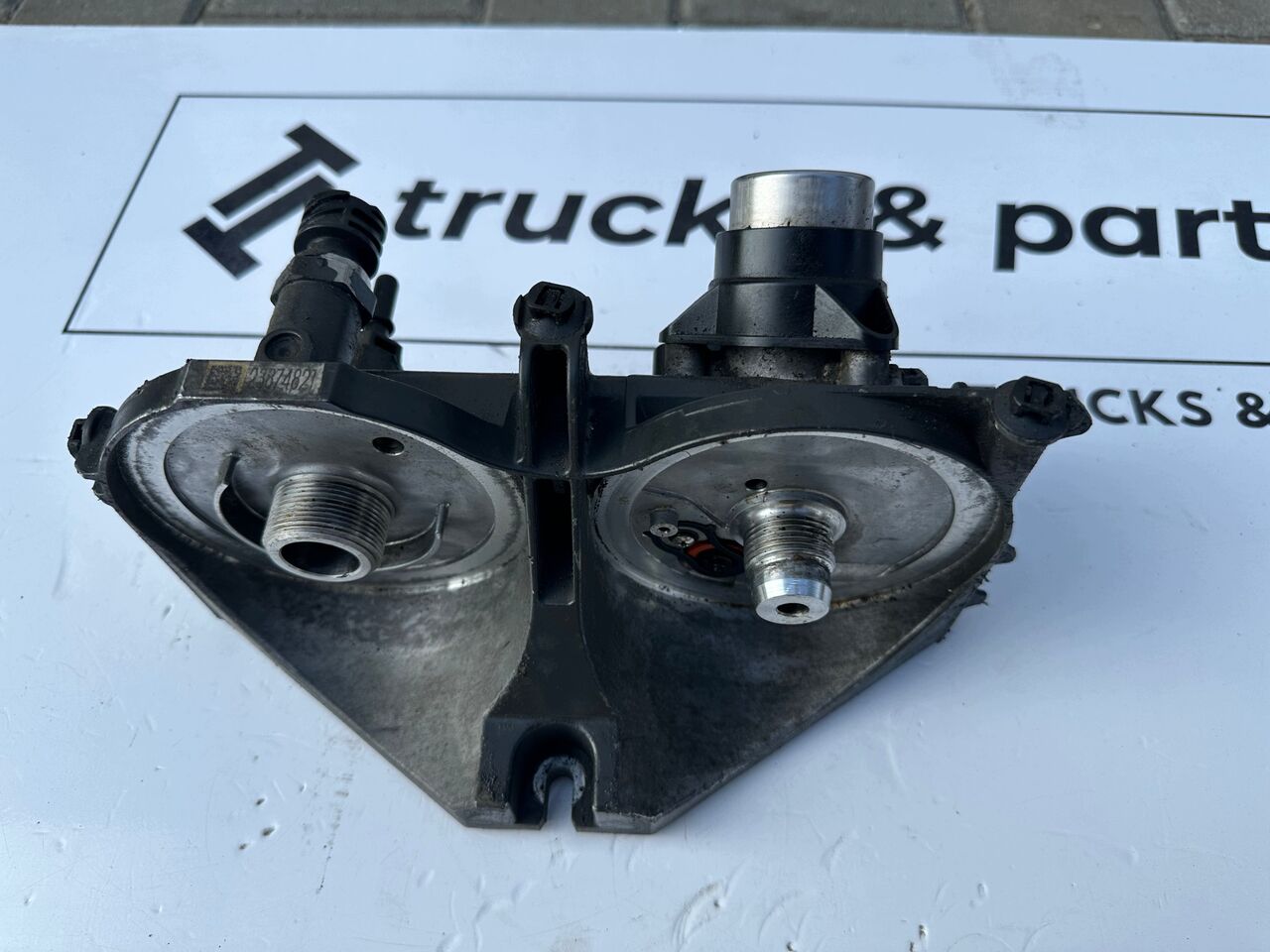 VOLVO PODSTAWA FILTRÓW PALIWA RENAULT GAMA T C K RANGE VOLVO FH 4 FM 4 23874821 - Двигатель и запчасти для Грузовиков: фото 3 VOLVO PODSTAWA FILTRÓW PALIWA RENAULT GAMA T C K RANGE VOLVO FH 4 FM 4 23874821 - Двигатель и запчасти для Грузовиков: фото 3