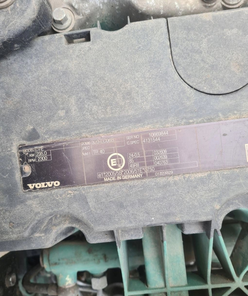 VOLVO SILNIK KOMPLETNY VOLVO FL FE D7E 320 RENAULT PREMIUM MIDLUM DXI 7 320 D7E - Двигатель для Грузовиков: фото 4 VOLVO SILNIK KOMPLETNY VOLVO FL FE D7E 320 RENAULT PREMIUM MIDLUM DXI 7 320 D7E - Двигатель для Грузовиков: фото 4