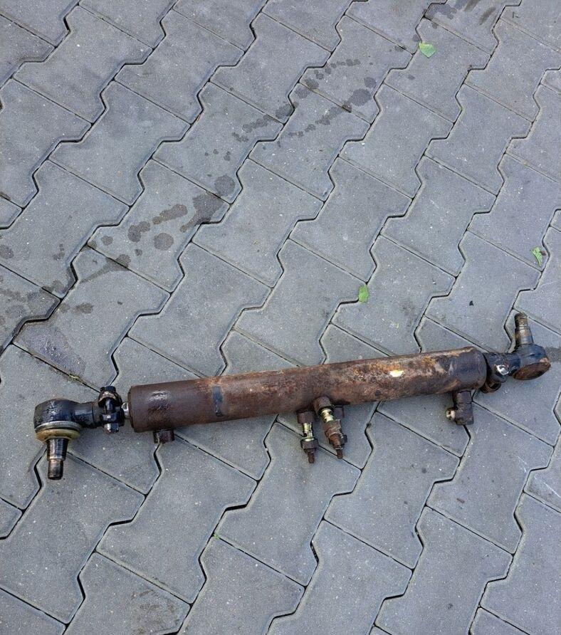 VOLVO SIŁOWNIK OSI SKRĘTNEJ KIEROWANEJ VOLVO FH FM 9 12 - Рулевое управление для Грузовиков: фото 1 VOLVO SIŁOWNIK OSI SKRĘTNEJ KIEROWANEJ VOLVO FH FM 9 12 - Рулевое управление для Грузовиков: фото 1