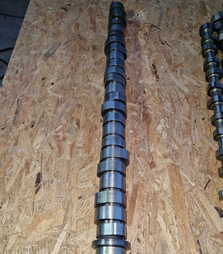 VOLVO WAŁEK ROZRZĄDU VOLVO FH 12 RENAULT MAGNUM DXI 12 3165224 - Распределительный вал для Грузовиков: фото 4 VOLVO WAŁEK ROZRZĄDU VOLVO FH 12 RENAULT MAGNUM DXI 12 3165224 - Распределительный вал для Грузовиков: фото 4