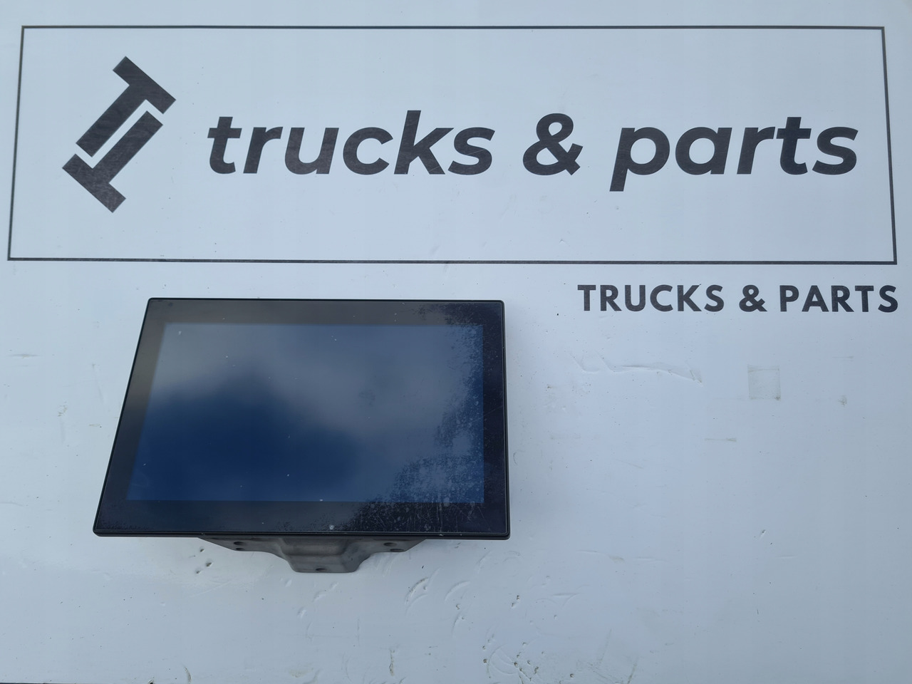 VOLVO WYŚWIETLACZ PANEL RADIA NAWIGACJI VOLVO FH 5 23602612 - Кабина и интерьер для Грузовиков: фото 1 VOLVO WYŚWIETLACZ PANEL RADIA NAWIGACJI VOLVO FH 5 23602612 - Кабина и интерьер для Грузовиков: фото 1