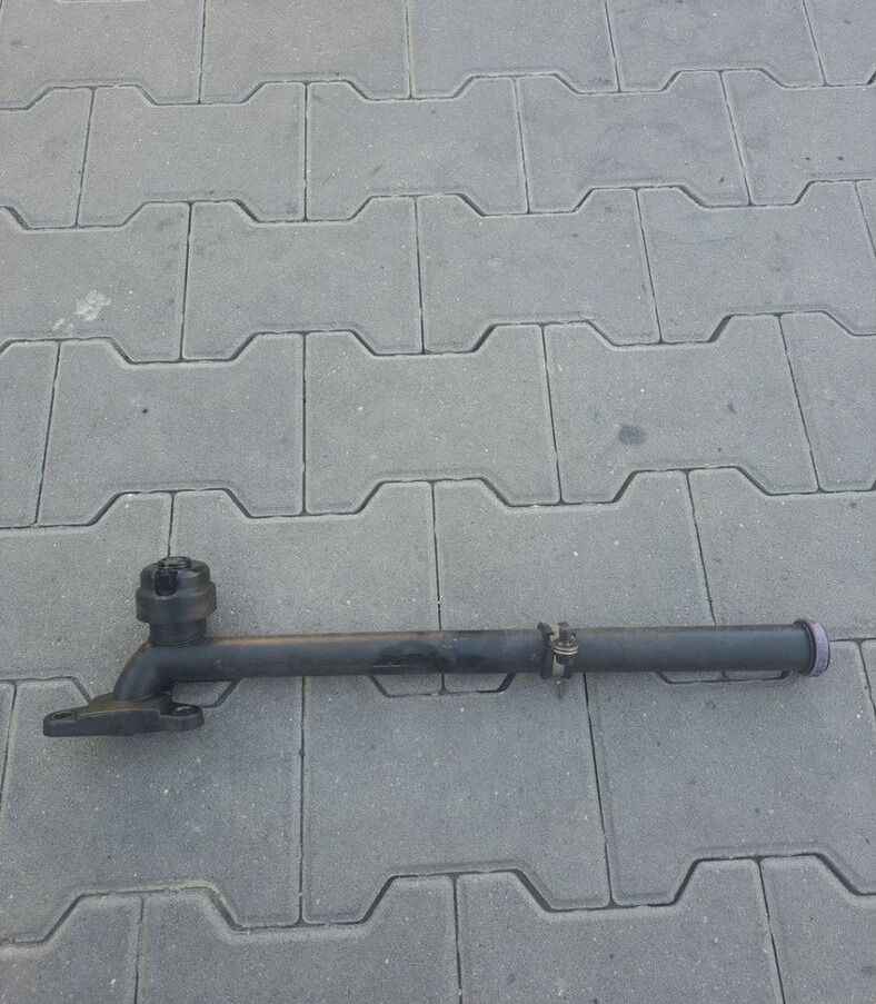 VOLVO ZAWÓR RURKA SMOK OLEJU RENAULT DXI GAMA T VOLVO FH FM 4. - Двигатель и запчасти для Грузовиков: фото 2 VOLVO ZAWÓR RURKA SMOK OLEJU RENAULT DXI GAMA T VOLVO FH FM 4. - Двигатель и запчасти для Грузовиков: фото 2