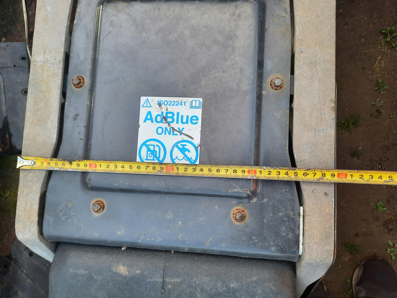 VOLVO ZBIORNIK ADBLUE RENAULT GAMA T VOLVO FH 4 LOW DECK - Бак для AdBlue для Грузовиков: фото 5 VOLVO ZBIORNIK ADBLUE RENAULT GAMA T VOLVO FH 4 LOW DECK - Бак для AdBlue для Грузовиков: фото 5