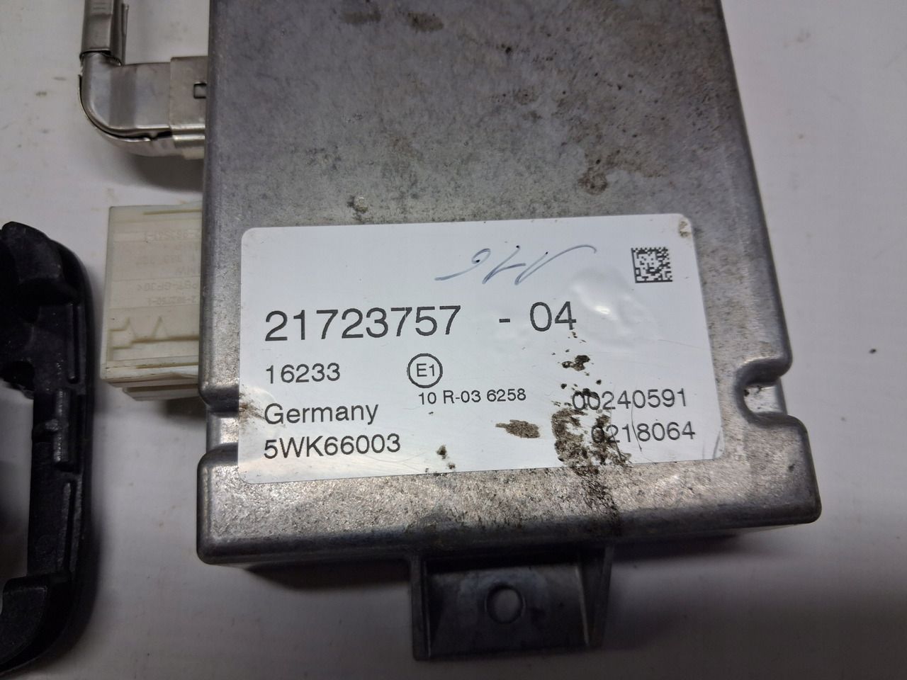 VOLVO ZESTAW KAMERA RADAR KABEL STEROWNIK MOCOWANIE VOLVO FH 4 RENAULT GAMA T - Электрическая система для Грузовиков: фото 3 VOLVO ZESTAW KAMERA RADAR KABEL STEROWNIK MOCOWANIE VOLVO FH 4 RENAULT GAMA T - Электрическая система для Грузовиков: фото 3