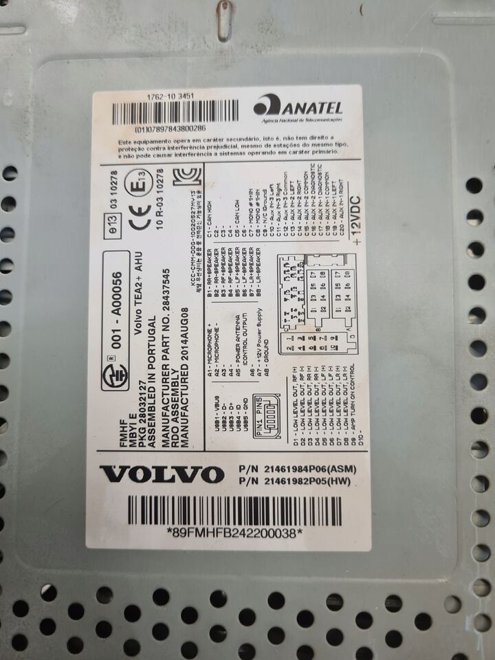 VOLVO ZMIENIARKA CD RADIO SEM CZYTNIK PŁYT CD VOLVO FH 4 FM 4 - Кабина и интерьер для Грузовиков: фото 4 VOLVO ZMIENIARKA CD RADIO SEM CZYTNIK PŁYT CD VOLVO FH 4 FM 4 - Кабина и интерьер для Грузовиков: фото 4