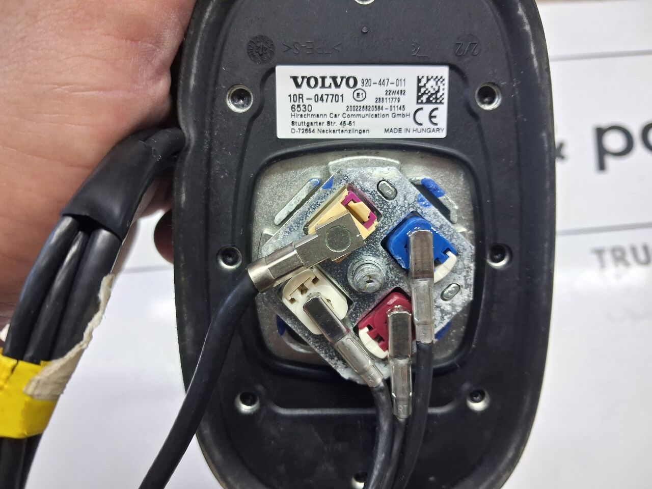 Volvo ANTENA DACHOWA GPS GSM AM FM VOLVO FH 4 FM 4 FMX RENAULT GAMA T RANGE C K - Электрическая система для Грузовиков: фото 3 Volvo ANTENA DACHOWA GPS GSM AM FM VOLVO FH 4 FM 4 FMX RENAULT GAMA T RANGE C K - Электрическая система для Грузовиков: фото 3
