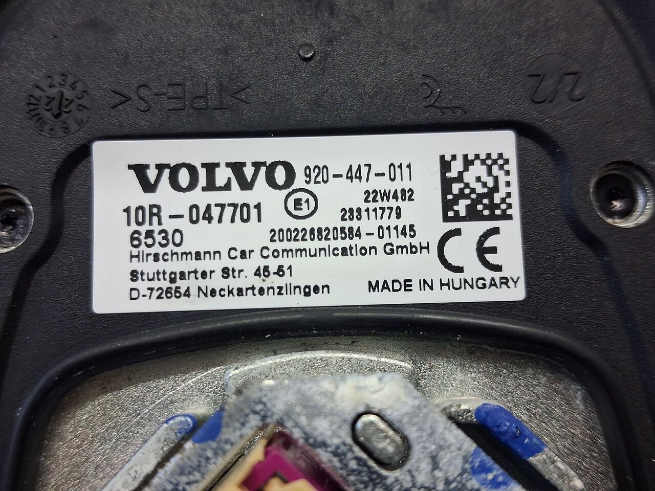 Volvo ANTENA DACHOWA GPS GSM AM FM VOLVO FH 4 FM 4 FMX RENAULT GAMA T RANGE C K - Электрическая система для Грузовиков: фото 4 Volvo ANTENA DACHOWA GPS GSM AM FM VOLVO FH 4 FM 4 FMX RENAULT GAMA T RANGE C K - Электрическая система для Грузовиков: фото 4