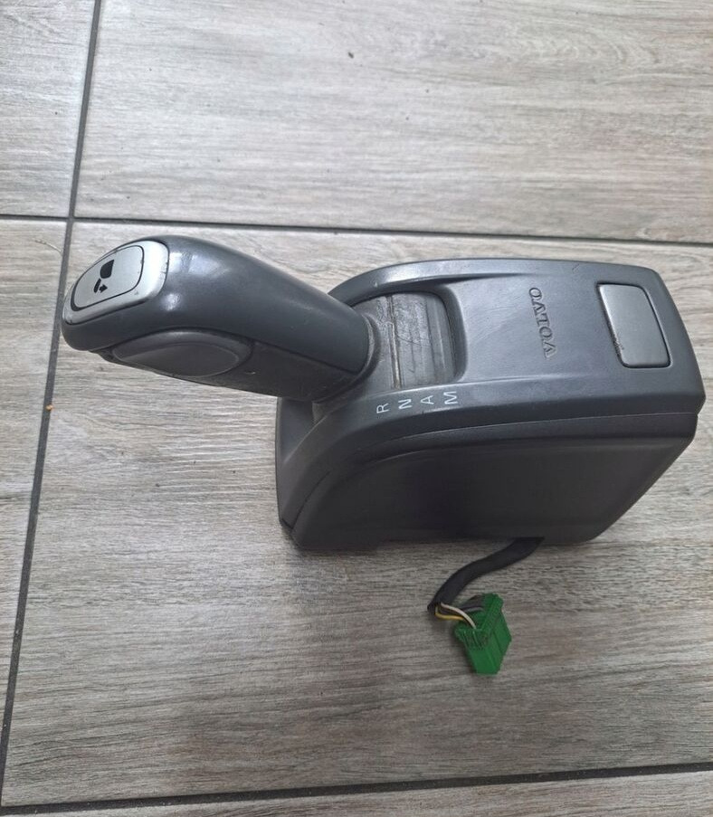 Volvo JOYSTICK BIEGÓW GAŁKA LEWAREK VOLVO FH FM 9 13 21073025 - Рычаг переключения передач для Грузовиков: фото 3 Volvo JOYSTICK BIEGÓW GAŁKA LEWAREK VOLVO FH FM 9 13 21073025 - Рычаг переключения передач для Грузовиков: фото 3