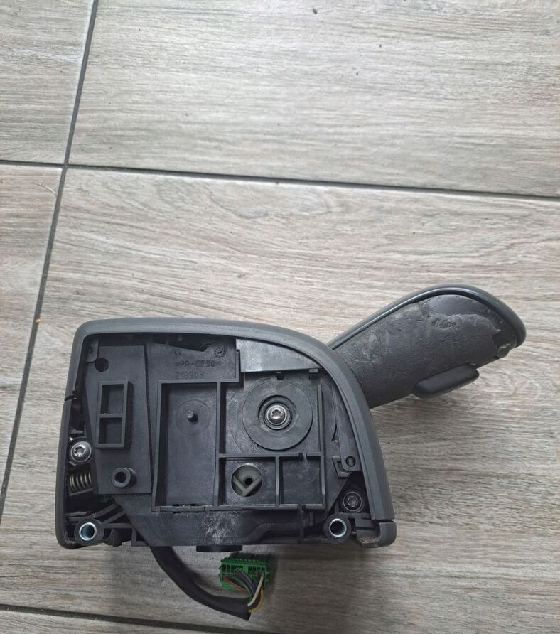Volvo JOYSTICK BIEGÓW GAŁKA LEWAREK VOLVO FH FM 9 13 21073025 - Рычаг переключения передач для Грузовиков: фото 1 Volvo JOYSTICK BIEGÓW GAŁKA LEWAREK VOLVO FH FM 9 13 21073025 - Рычаг переключения передач для Грузовиков: фото 1