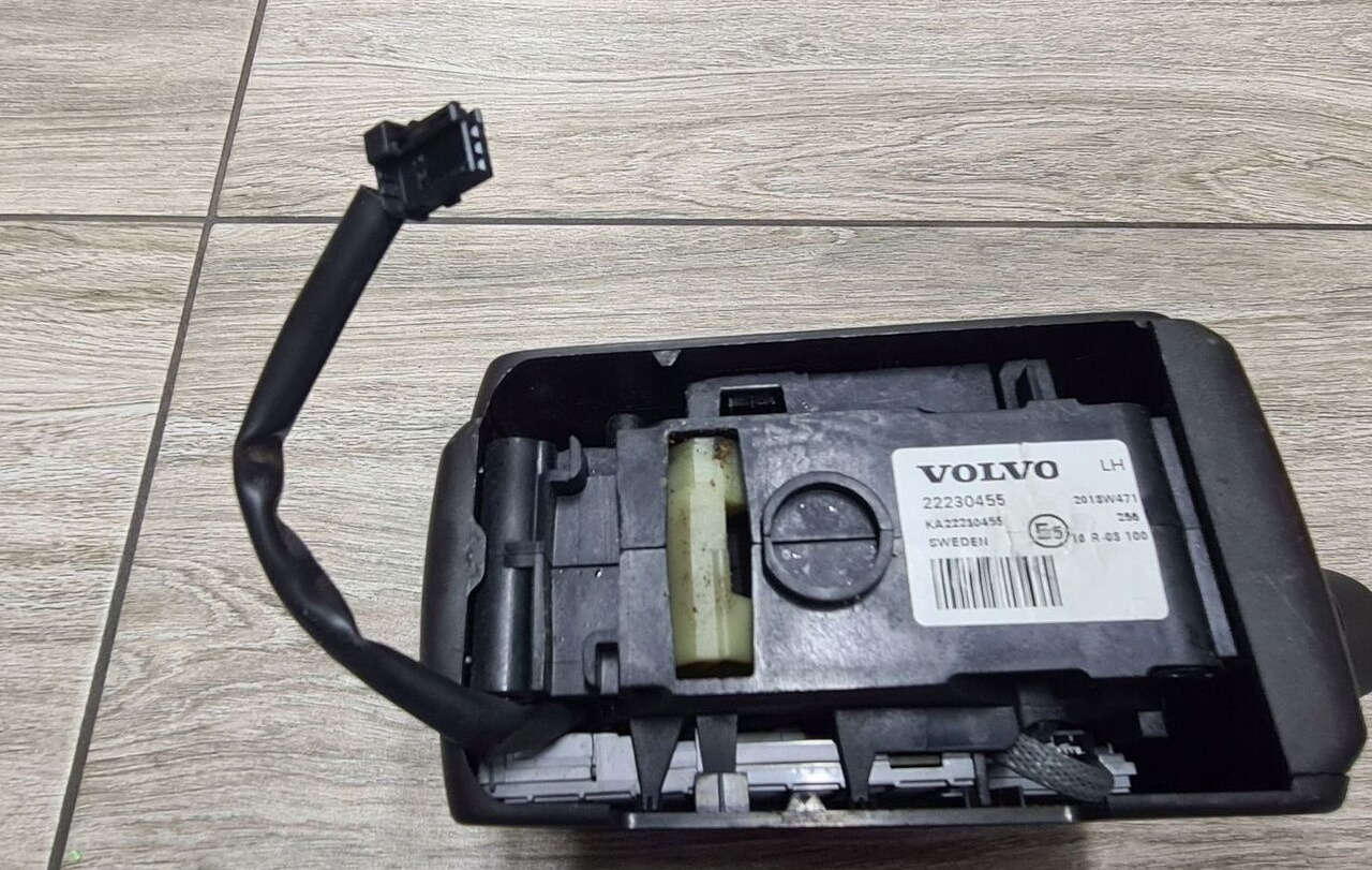Volvo JOYSTICK ZMIANY BIEGÓW GAŁKA LEWAREK VOLVO FH FM 4 22230455 - Рычаг переключения передач для Грузовиков: фото 2 Volvo JOYSTICK ZMIANY BIEGÓW GAŁKA LEWAREK VOLVO FH FM 4 22230455 - Рычаг переключения передач для Грузовиков: фото 2