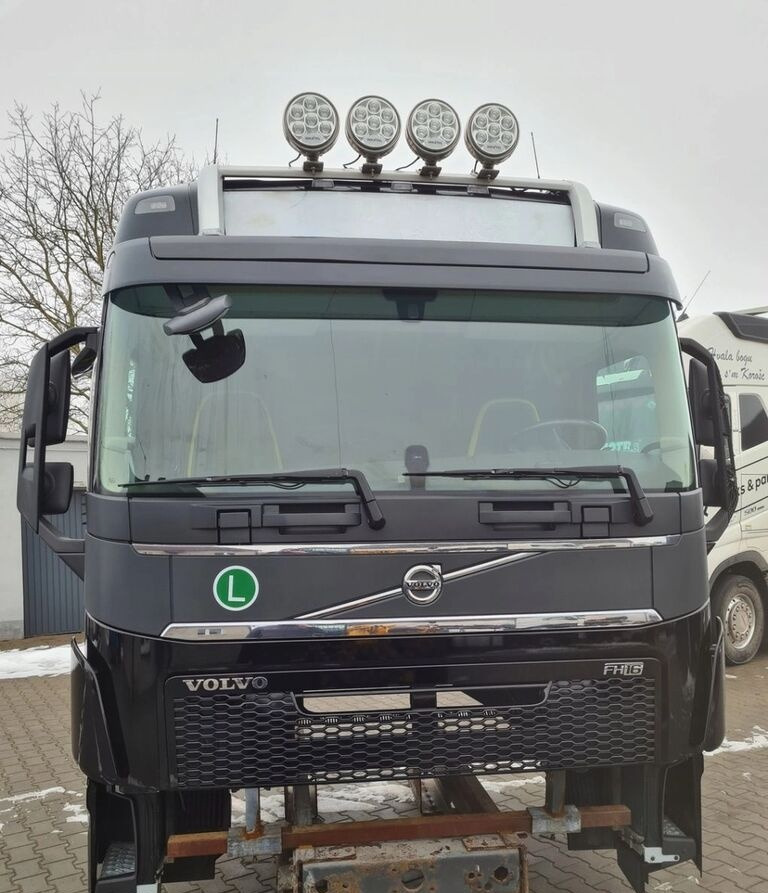 Volvo KOMPLETNA FH 16 750 EURO 6 GLOBETROTTER 2018 ROK Volvo VOLVO FH 16 750 EURO 6 GLOBETROTTER 2018 ROK - Кабина для Грузовиков: фото 1 Volvo KOMPLETNA FH 16 750 EURO 6 GLOBETROTTER 2018 ROK Volvo VOLVO FH 16 750 EURO 6 GLOBETROTTER 2018 ROK - Кабина для Грузовиков: фото 1