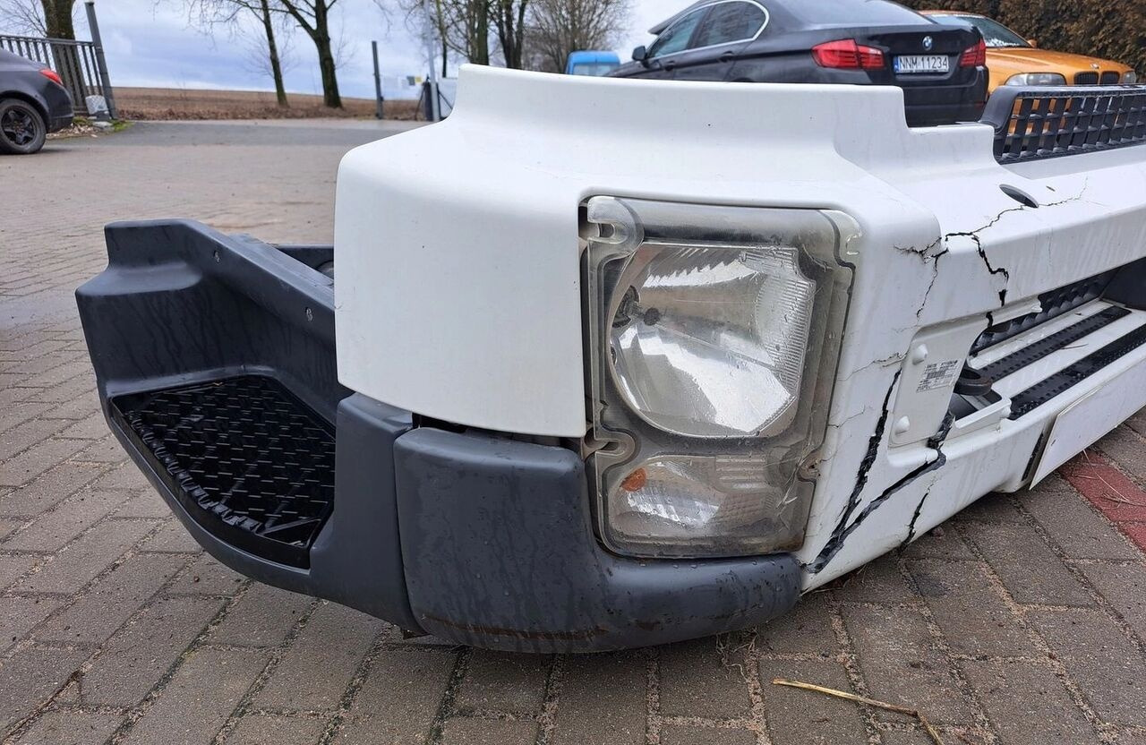Volvo KOMPLETNY Z LAMPAMI BELKA STOPNIE FL EURO 5 Volvo - Бампер для Грузовиков: фото 2 Volvo KOMPLETNY Z LAMPAMI BELKA STOPNIE FL EURO 5 Volvo - Бампер для Грузовиков: фото 2