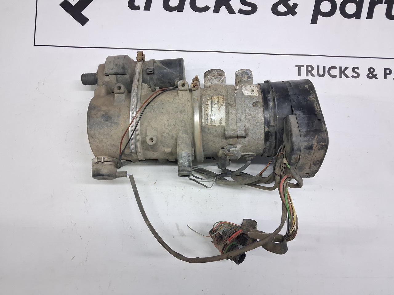 WEBASTO WEBASTO OGRZEWANIE WODNE POSTOJOWE THERMO 90ST VOLVO FH FM - Отопление/ Вентиляция для Грузовиков: фото 2 WEBASTO WEBASTO OGRZEWANIE WODNE POSTOJOWE THERMO 90ST VOLVO FH FM - Отопление/ Вентиляция для Грузовиков: фото 2