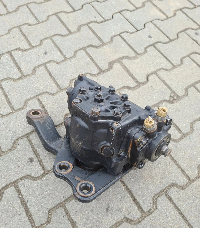 ZF JC46 3503 AB - Рулевой механизм: фото 3 ZF JC46 3503 AB - Рулевой механизм: фото 3