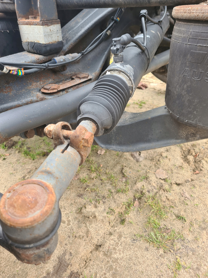 ZF SIŁOWNIK OSI SKRĘTNEJ KIEROWANEJ VOLVO FH FM 9 13 4 - Рулевое управление для Грузовиков: фото 1 ZF SIŁOWNIK OSI SKRĘTNEJ KIEROWANEJ VOLVO FH FM 9 13 4 - Рулевое управление для Грузовиков: фото 1