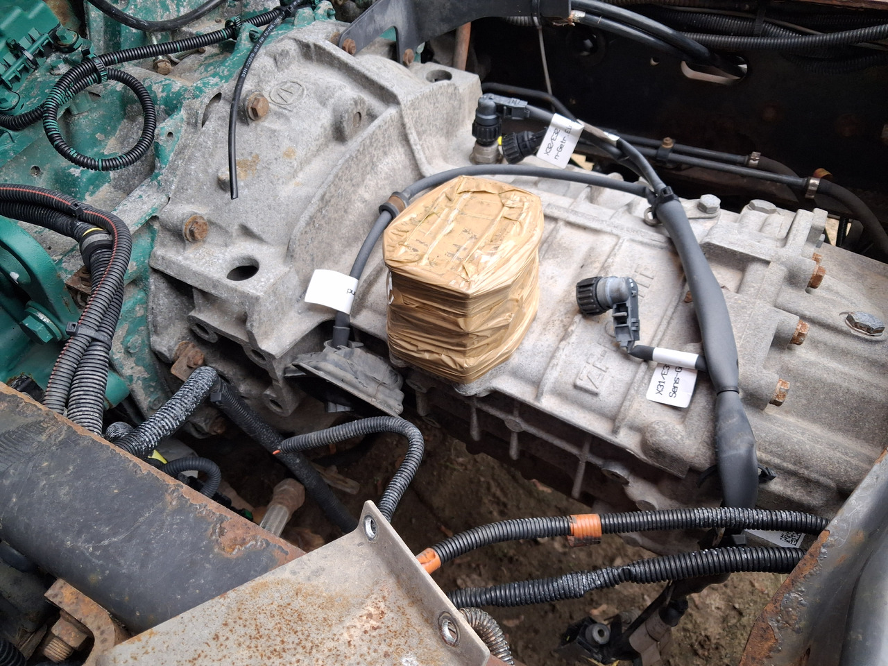 ZF SPRZEDAM SKRZYNIĘ BIEGÓW ASTRONIC LITE AUTOMAT. 6 AS 1000 TO - Коробка передач для Грузовиков: фото 2 ZF SPRZEDAM SKRZYNIĘ BIEGÓW ASTRONIC LITE AUTOMAT. 6 AS 1000 TO - Коробка передач для Грузовиков: фото 2