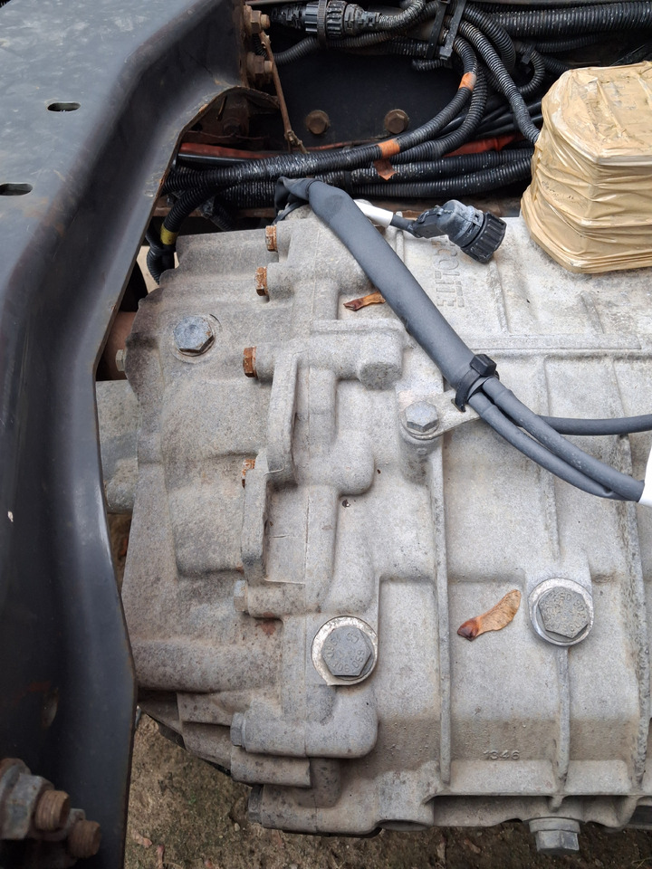 ZF SPRZEDAM SKRZYNIĘ BIEGÓW ASTRONIC LITE AUTOMAT. 6 AS 1000 TO - Коробка передач для Грузовиков: фото 4 ZF SPRZEDAM SKRZYNIĘ BIEGÓW ASTRONIC LITE AUTOMAT. 6 AS 1000 TO - Коробка передач для Грузовиков: фото 4