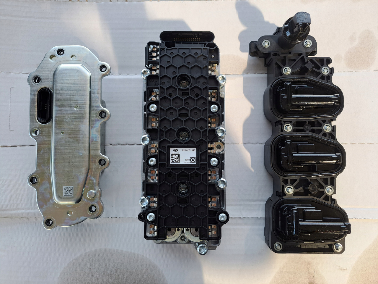 ZF ZESTAW WYBIERAKÓW MODUŁ CEWKA BLOK WYBIERAKA SKRZYNI BIEGÓW ZF TRAXON - Коробка передач и запчасти для Грузовиков: фото 1 ZF ZESTAW WYBIERAKÓW MODUŁ CEWKA BLOK WYBIERAKA SKRZYNI BIEGÓW ZF TRAXON - Коробка передач и запчасти для Грузовиков: фото 1