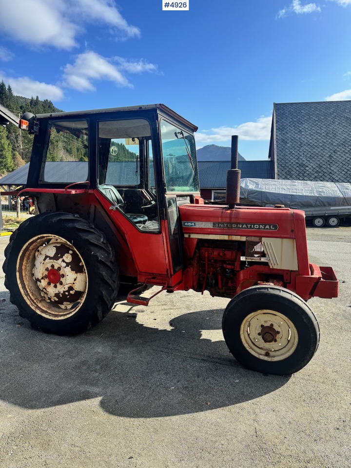 1977 International Harvester 454 - Трактор: фото 3 1977 International Harvester 454 - Трактор: фото 3
