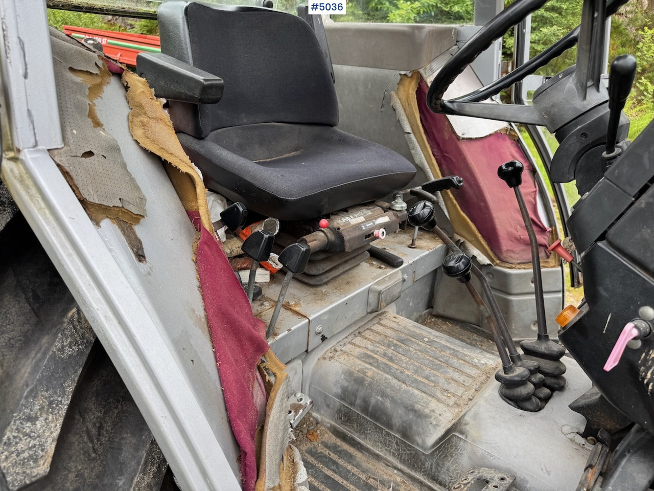 Трактор 1988 Massey Ferguson 375: фото 15