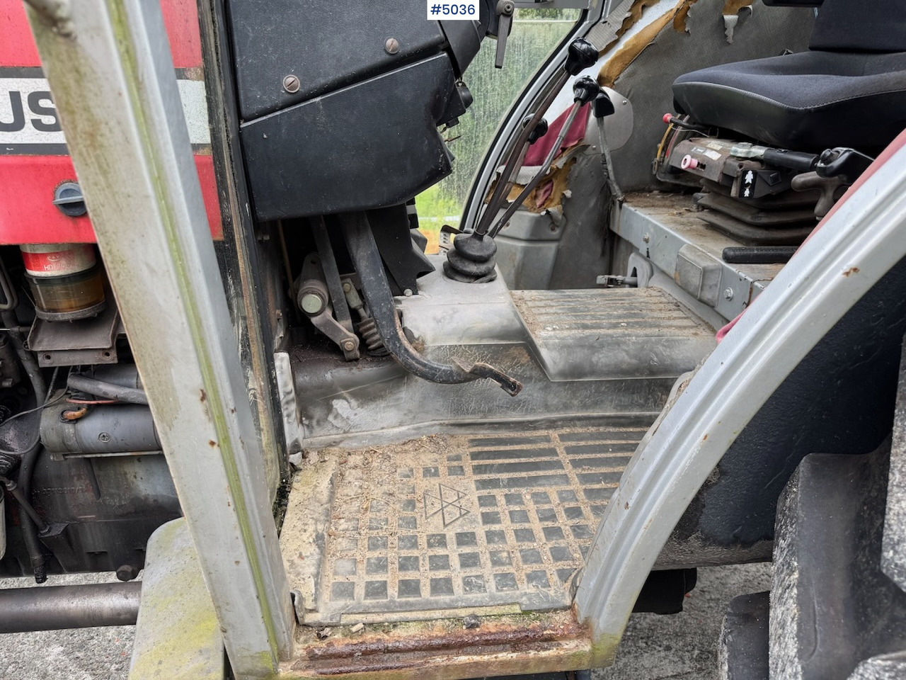 Трактор 1988 Massey Ferguson 375: фото 16