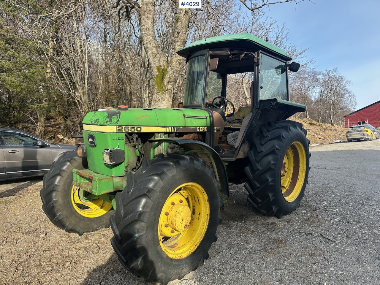 1991 John Deere 2650 Synchron tractor rep.object. - Трактор: фото 1 1991 John Deere 2650 Synchron tractor rep.object. - Трактор: фото 1