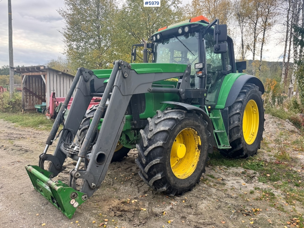 2005 John Deere 6420 with Front Loader - Трактор: фото 5 2005 John Deere 6420 with Front Loader - Трактор: фото 5