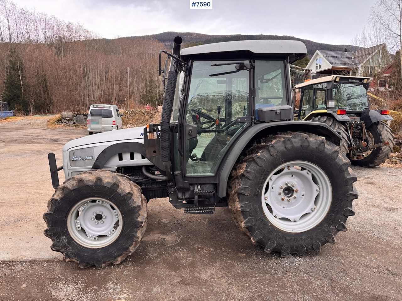 2006 Lamborghini R2.86 w/ front loader. - Трактор: фото 1 2006 Lamborghini R2.86 w/ front loader. - Трактор: фото 1