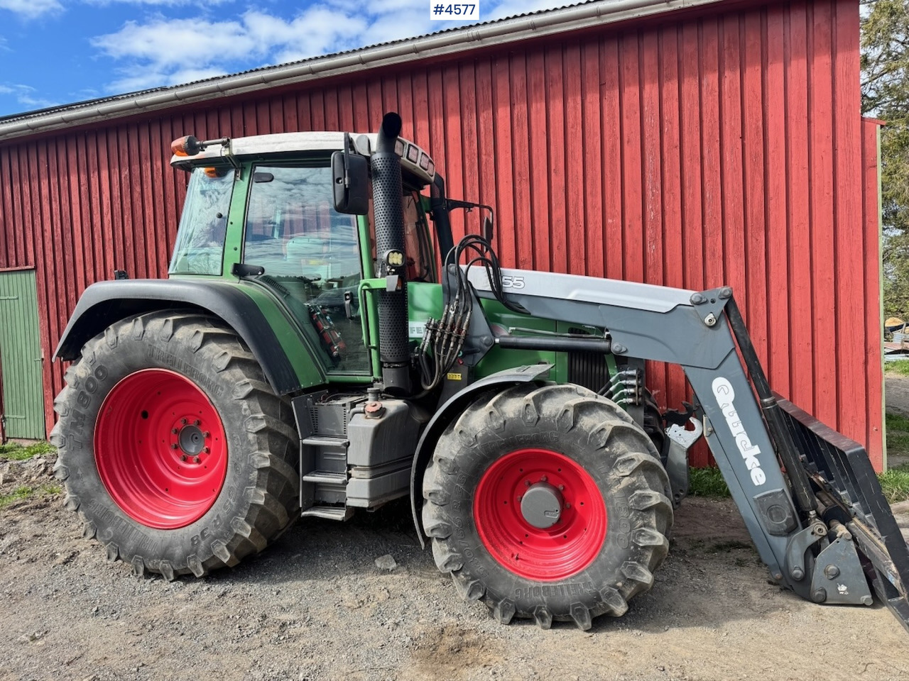2009 Fendt 415 Vario 4x4 w/ Front hydraulics and Front loader. - Трактор: фото 3 2009 Fendt 415 Vario 4x4 w/ Front hydraulics and Front loader. - Трактор: фото 3