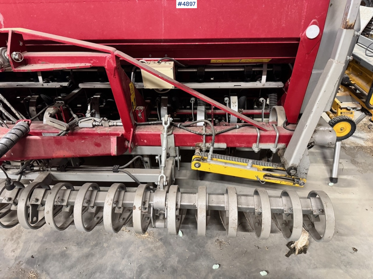 2009 Kongskilde Combiseed HT3000S Seeder. - Посевной комплекс: фото 4 2009 Kongskilde Combiseed HT3000S Seeder. - Посевной комплекс: фото 4