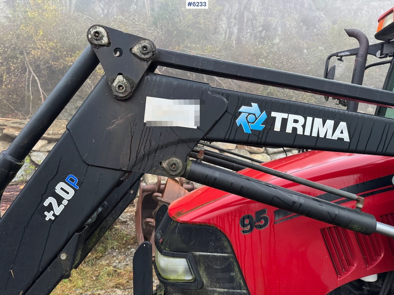 2010 Case IH JXU 95 w/ front loader. - Трактор: фото 4 2010 Case IH JXU 95 w/ front loader. - Трактор: фото 4