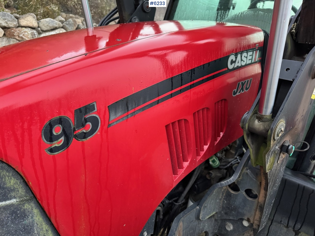 2010 Case IH JXU 95 w/ front loader. - Трактор: фото 2 2010 Case IH JXU 95 w/ front loader. - Трактор: фото 2