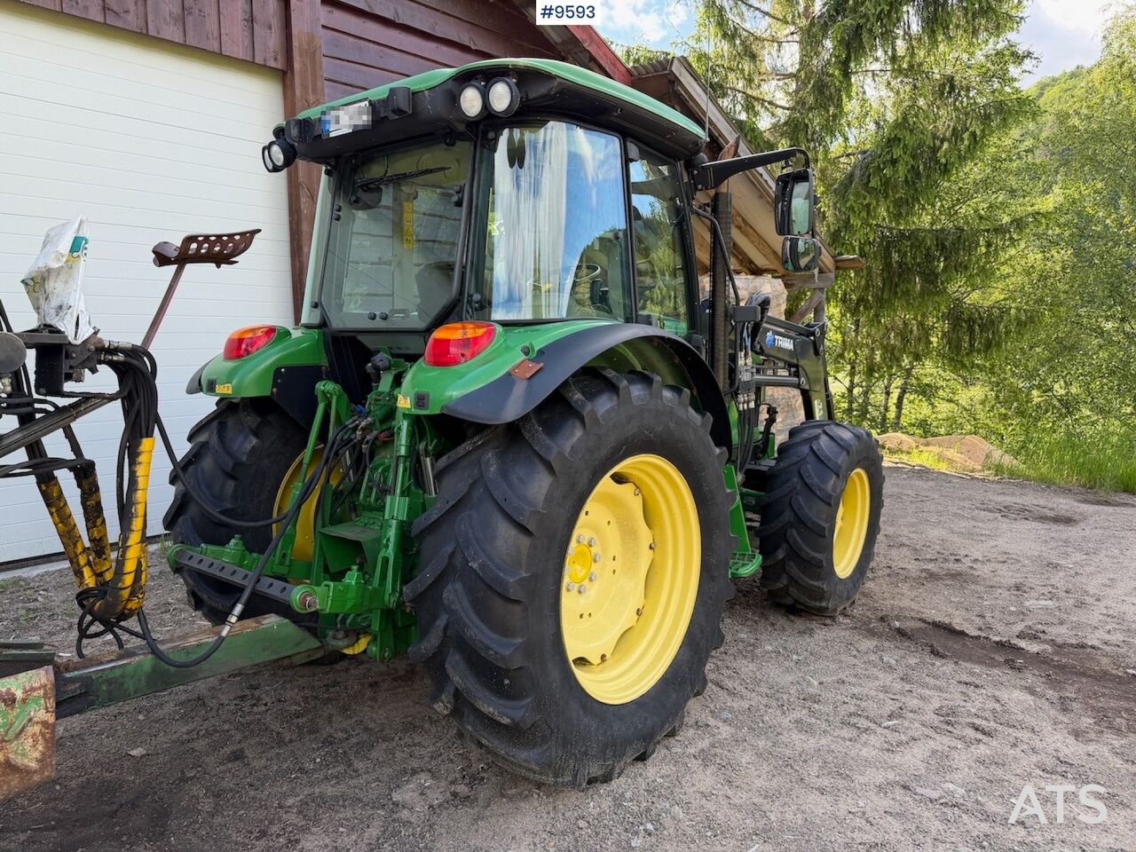 2012 John Deere 5100 R with Front Loader. Low Hours! - Трактор: фото 3 2012 John Deere 5100 R with Front Loader. Low Hours! - Трактор: фото 3