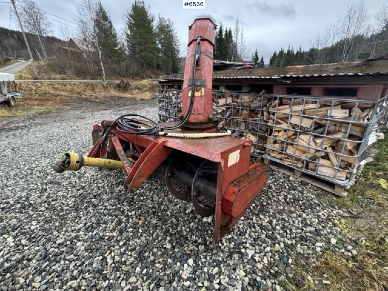 2005 Dalen two-stage snow blower - Коммунальная/ Специальная техника: фото 5 2005 Dalen two-stage snow blower - Коммунальная/ Специальная техника: фото 5