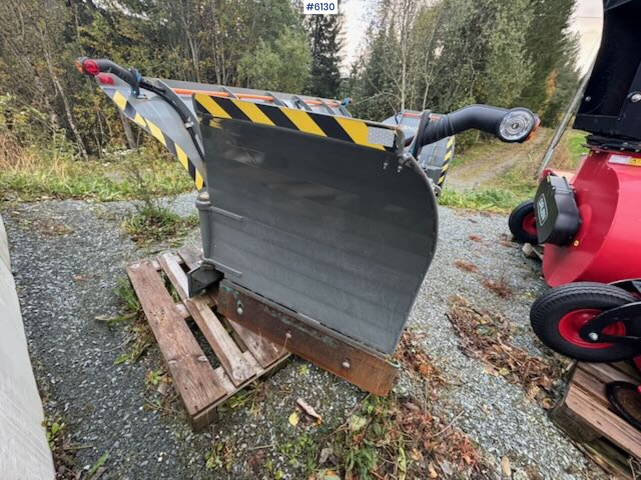 Коммунальная/ Специальная техника 2023 Snowek U420 U-plow w/ remote control!: фото 13 Коммунальная/ Специальная техника 2023 Snowek U420 U-plow w/ remote control!: фото 13