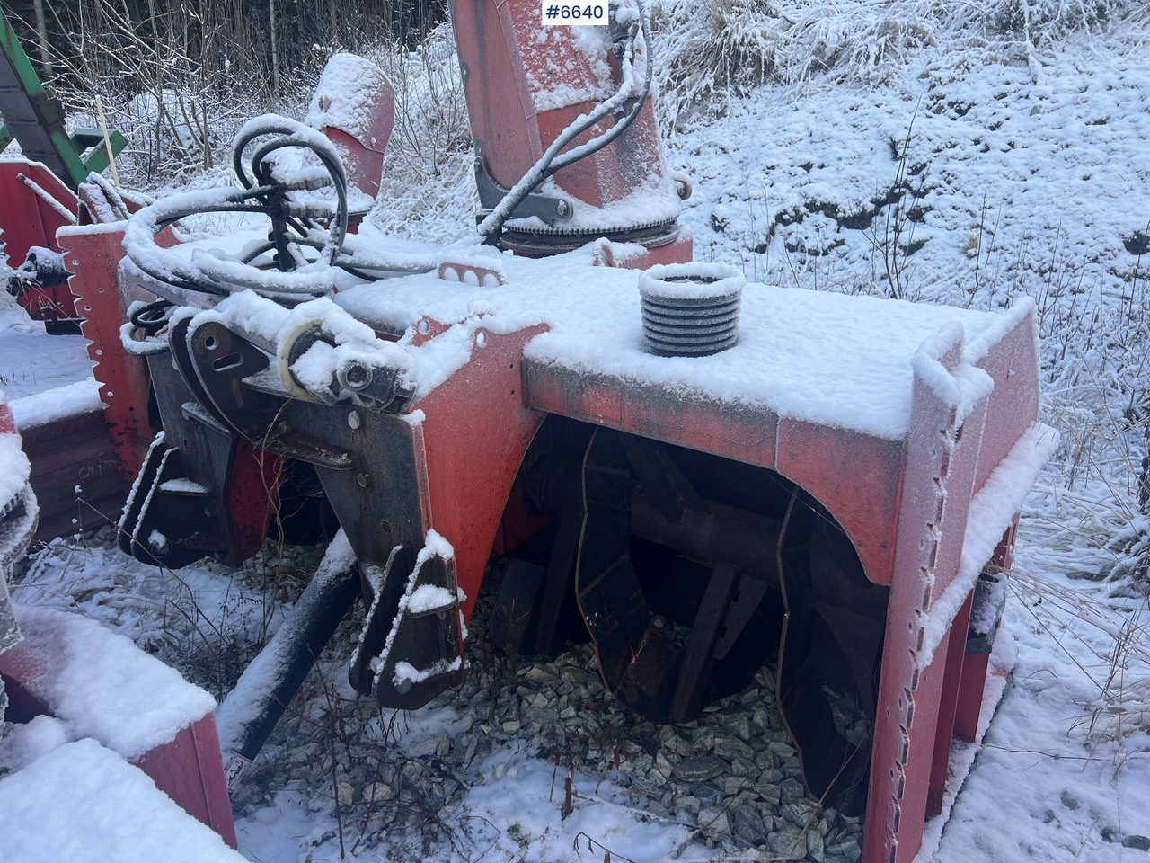 Globus snow blower for tractor - Коммунальная/ Специальная техника: фото 3 Globus snow blower for tractor - Коммунальная/ Специальная техника: фото 3