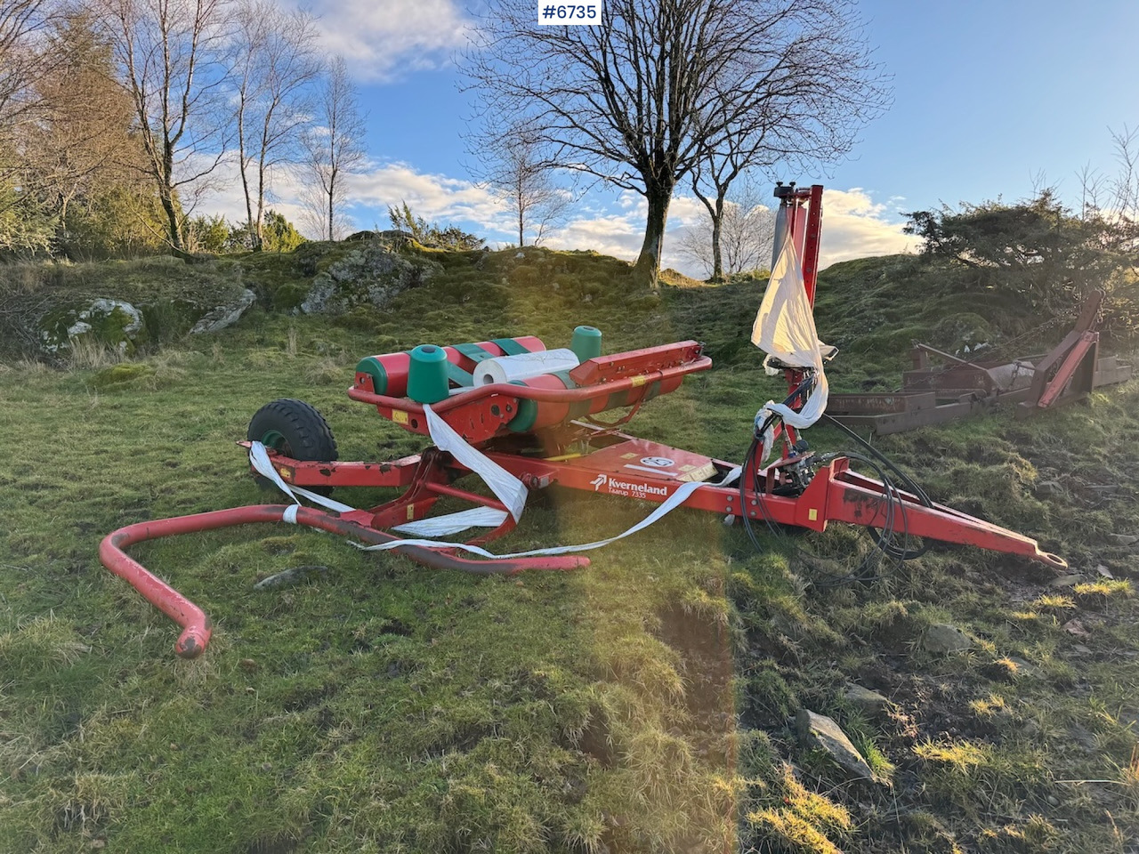 Kverneland Taarup 7335 Round Bale Wrapper - Техника для сенозаготовки: фото 5 Kverneland Taarup 7335 Round Bale Wrapper - Техника для сенозаготовки: фото 5