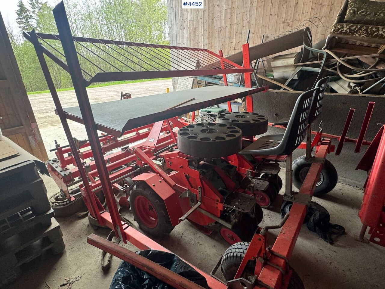 2007 Checchi & Magli B24 - Сельскохозяйственная техника: фото 3 2007 Checchi & Magli B24 - Сельскохозяйственная техника: фото 3