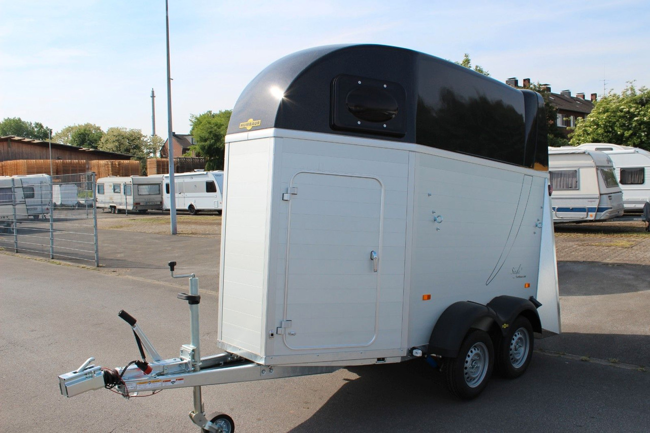 Humbaur Single Alu 1600 Pferdeanhänger Sattelkammer - Прицеп для перевозки животных: фото 4 Humbaur Single Alu 1600 Pferdeanhänger Sattelkammer - Прицеп для перевозки животных: фото 4
