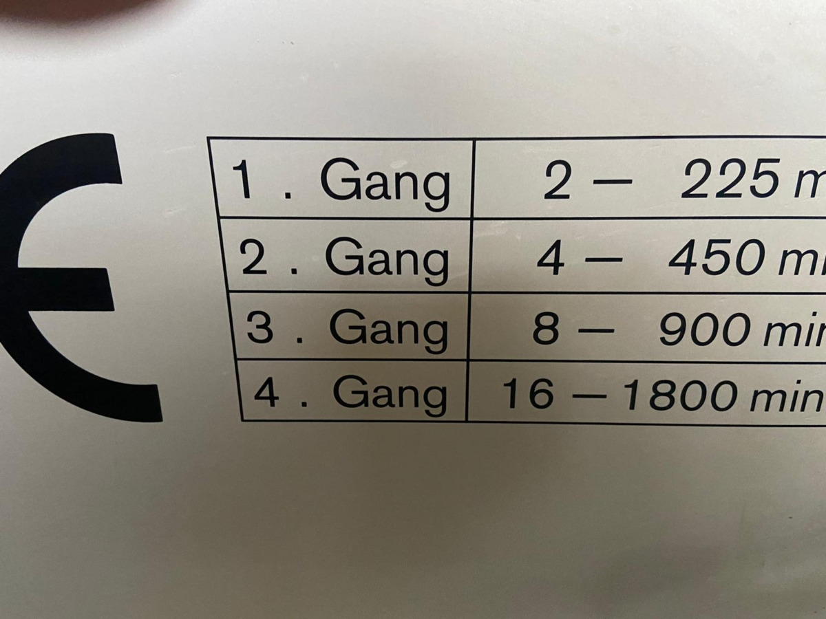 MONFORTS KNC 6-2000 - Токарный станок по металлу: фото 5 MONFORTS KNC 6-2000 - Токарный станок по металлу: фото 5