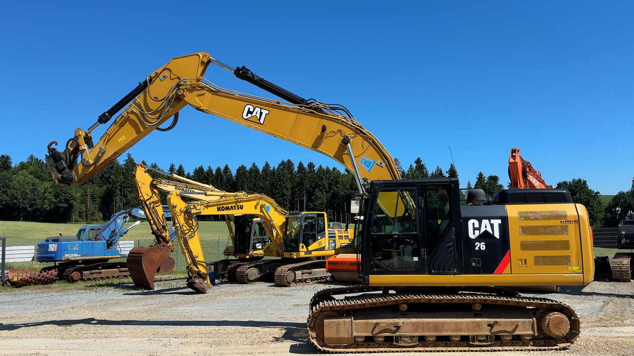 CATERPILLAR 326F - Гусеничный экскаватор: фото 1 CATERPILLAR 326F - Гусеничный экскаватор: фото 1