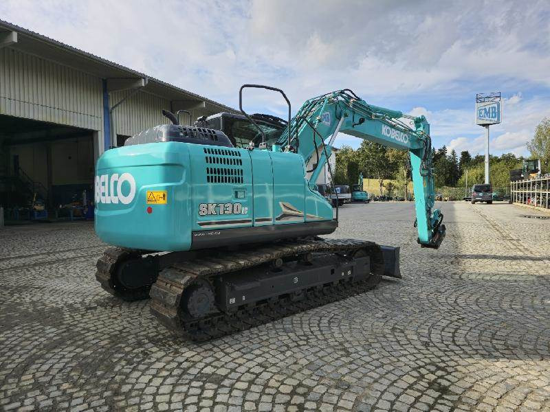 Kobelco SK130LC-11 - Гусеничный экскаватор: фото 1 Kobelco SK130LC-11 - Гусеничный экскаватор: фото 1