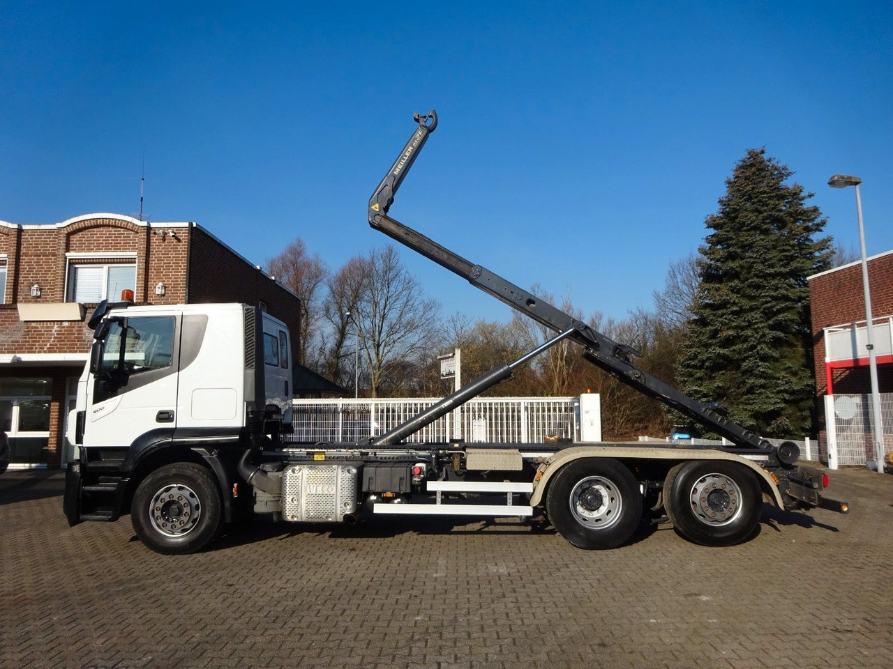 Iveco STRALIS 400 MEILLER Abroller Lift-Lenkachse 6x2 Iveco STRALIS 400 MEILLER Abroller Lift-Lenkachse 6x2 - Крюковой мультилифт: фото 1 Iveco STRALIS 400 MEILLER Abroller Lift-Lenkachse 6x2 Iveco STRALIS 400 MEILLER Abroller Lift-Lenkachse 6x2 - Крюковой мультилифт: фото 1