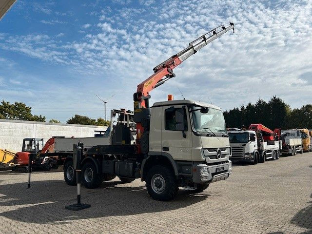 Mercedes-Benz 3344 Actros Pritsche + PK 34002 6x6 - Автоманипулятор: фото 4 Mercedes-Benz 3344 Actros Pritsche + PK 34002 6x6 - Автоманипулятор: фото 4
