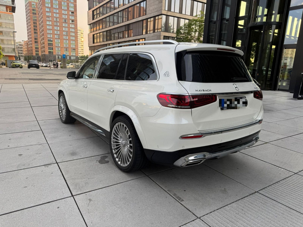 Mercedes-Benz GLS 600 Maybach 4Matic | 23 ZOLL | BURMESTER Mercedes-Benz GLS 600 Maybach 4Matic | 23 ZOLL | BURMESTER - Внедорожник: фото 2 Mercedes-Benz GLS 600 Maybach 4Matic | 23 ZOLL | BURMESTER Mercedes-Benz GLS 600 Maybach 4Matic | 23 ZOLL | BURMESTER - Внедорожник: фото 2