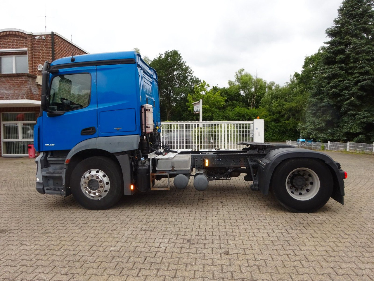 Mercedes-Benz 1840 Actros SZM 4x2 - Тягач: фото 3 Mercedes-Benz 1840 Actros SZM 4x2 - Тягач: фото 3