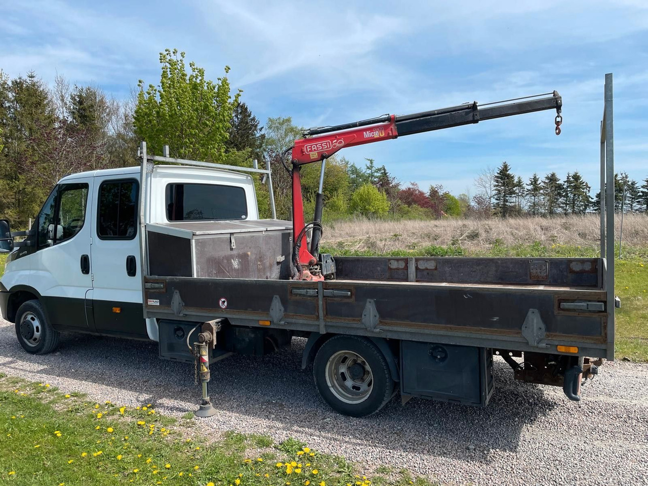 Iveco Daily Fahrgestell Doppelkabine 50 C *Crane* - Малотоннажный бортовой грузовик, Грузопассажирский фургон: фото 1 Iveco Daily Fahrgestell Doppelkabine 50 C *Crane* - Малотоннажный бортовой грузовик, Грузопассажирский фургон: фото 1